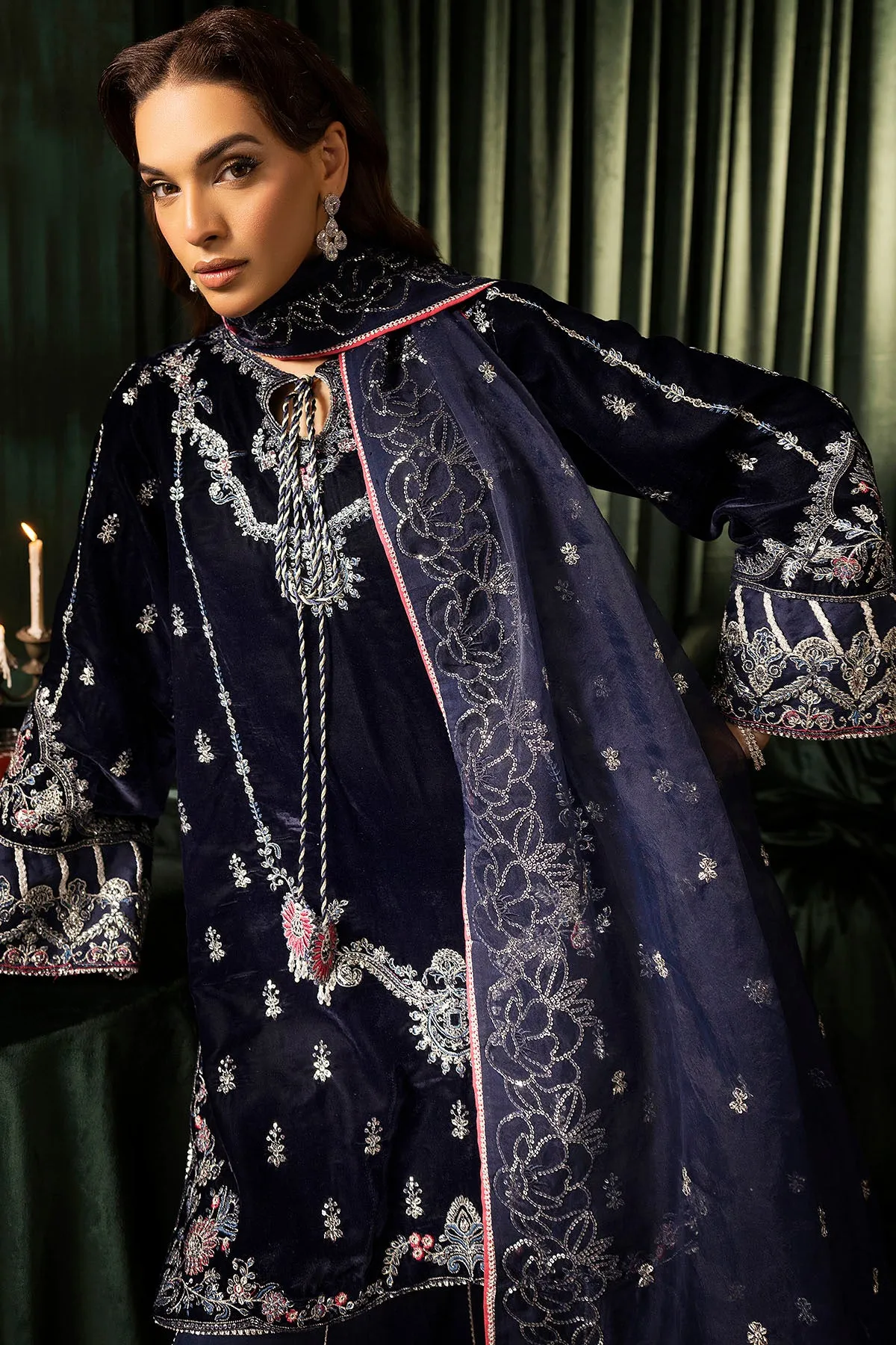 5092-AAIRA EMBROIDERED VELVET UNSTITCHED