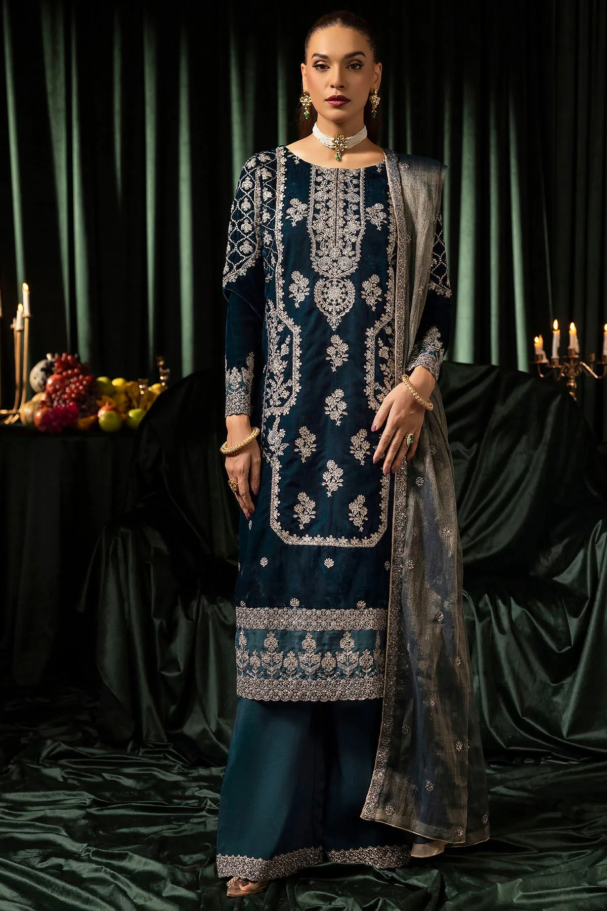 5093-DANEEN EMBROIDERED VELVET UNSTITCHED
