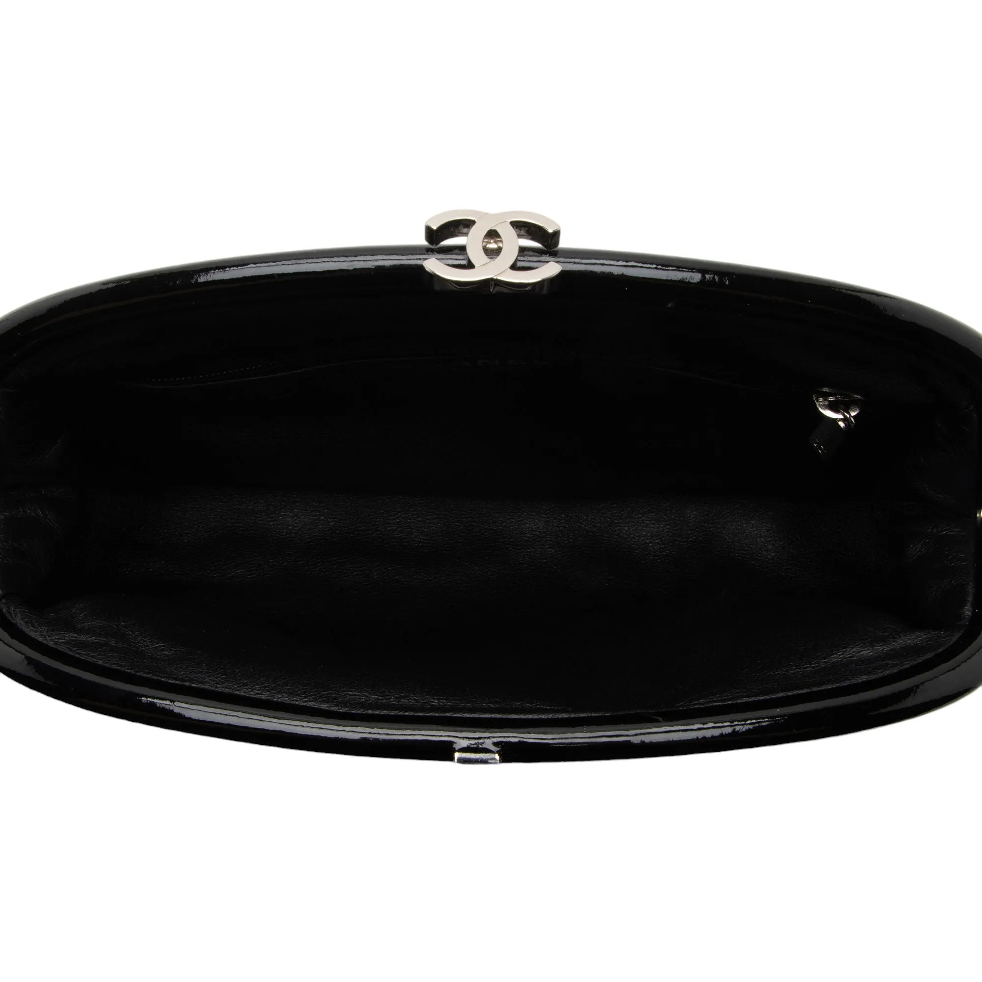 Chanel Patent Leather Timeless Clutch (SHF-QRt3pK)