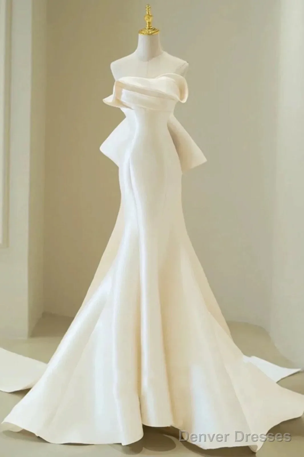Timeless Mermaid Sweetheart White Satin Wedding Dresses